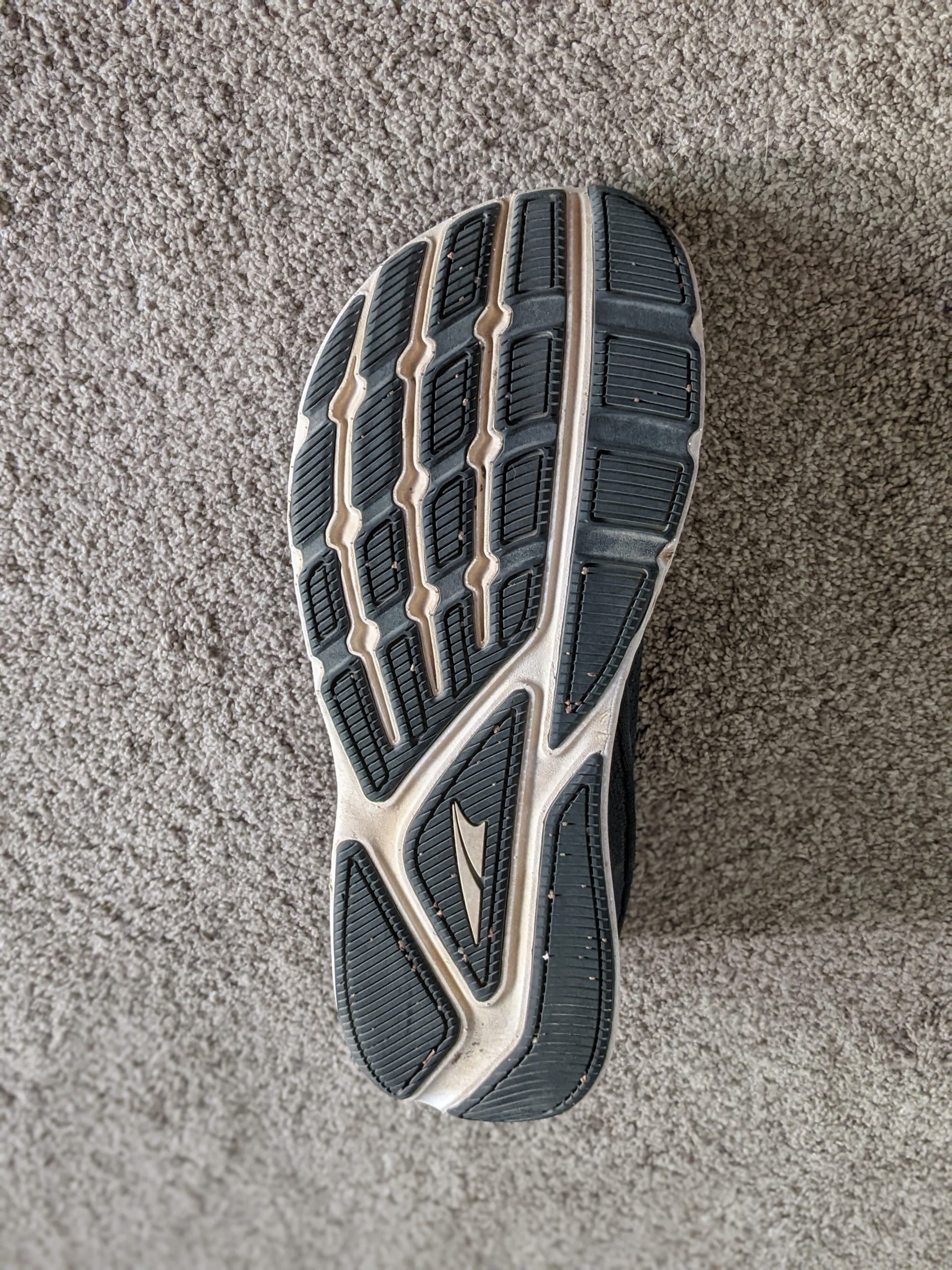 Altra Escalante outsole