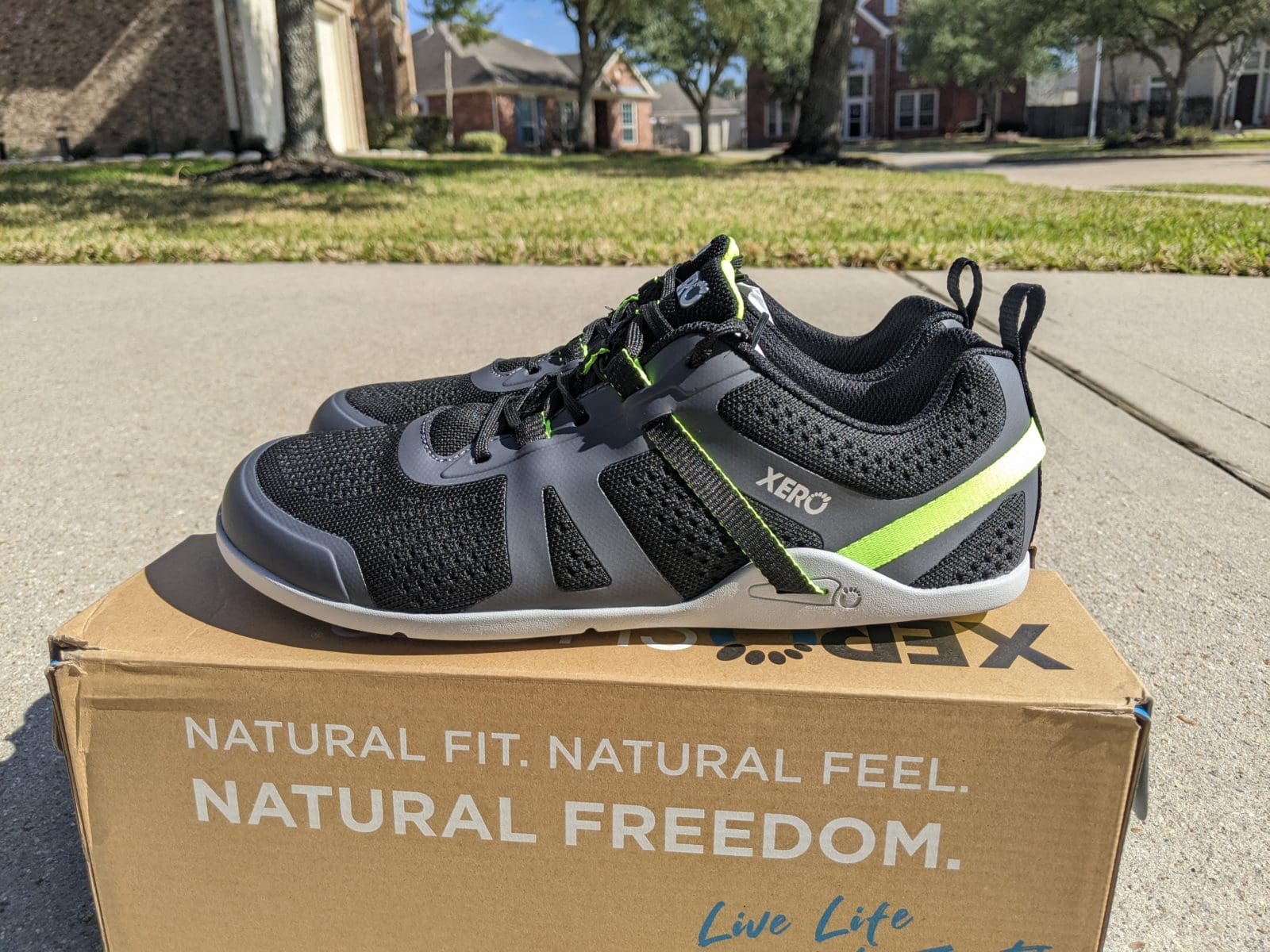 xero shoes prio men's sneaker