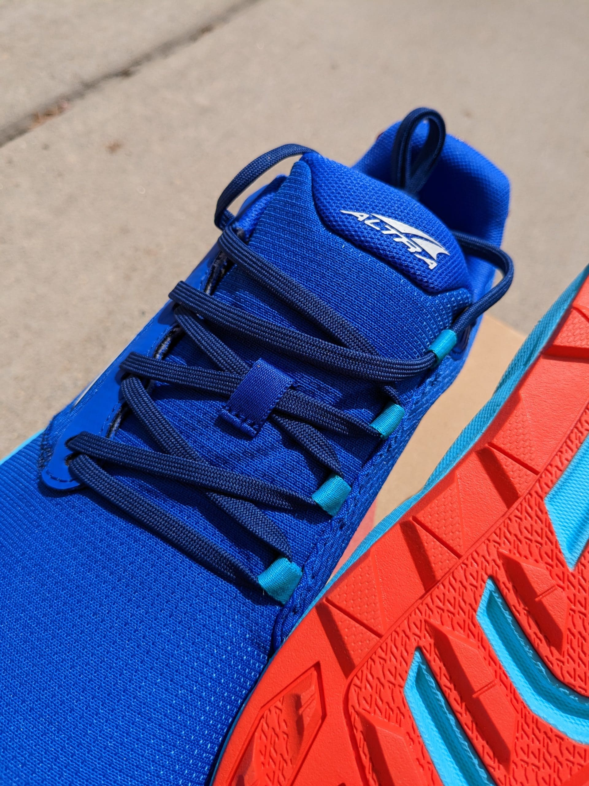 Altra Superior 6 lacing