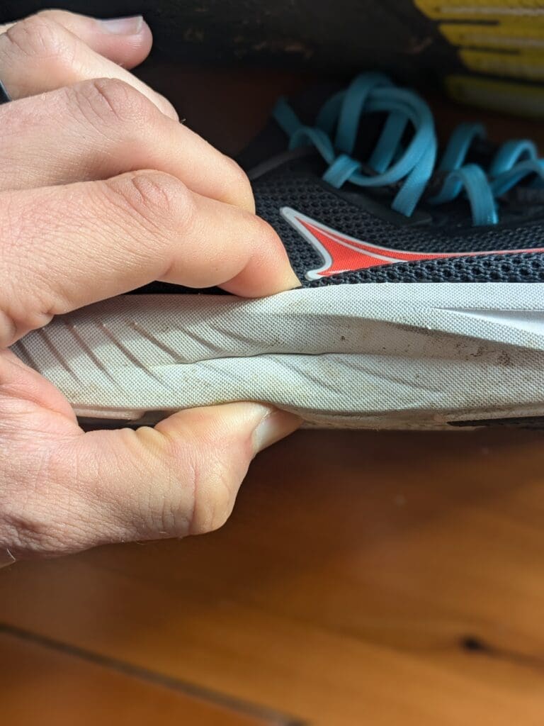 altra escalante comparison 4 midsole