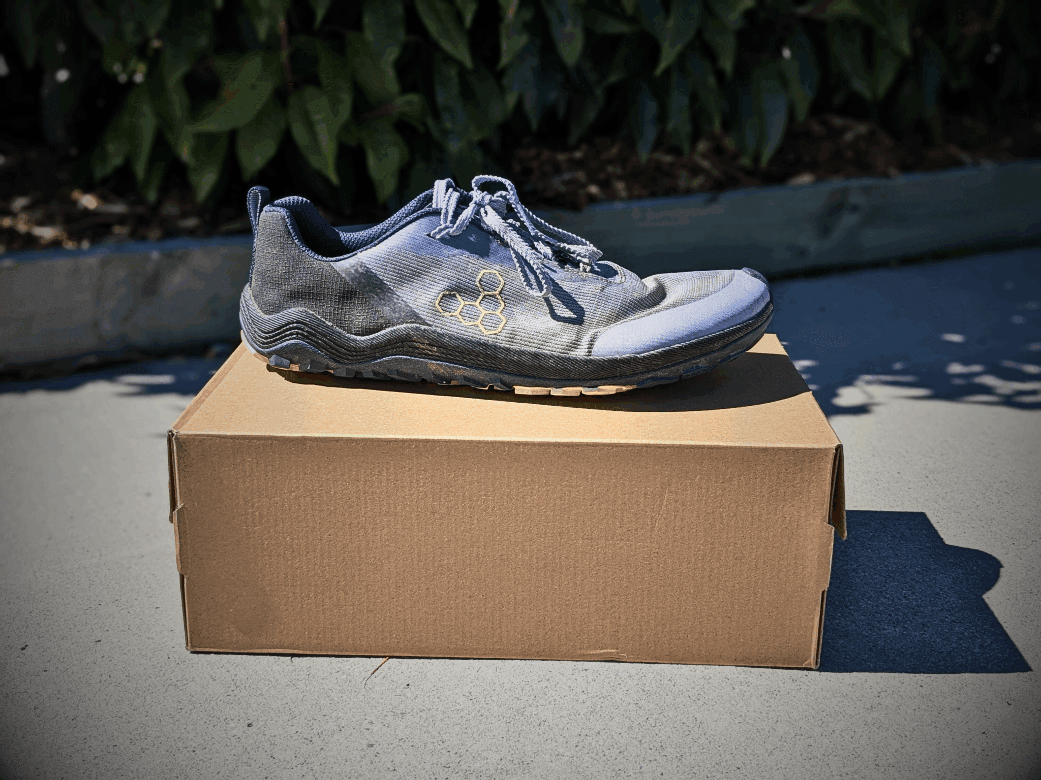 vivobarefoot primus trail flow hero